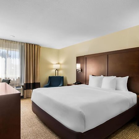 Comfort Inn & Suites Грили Экстерьер фото