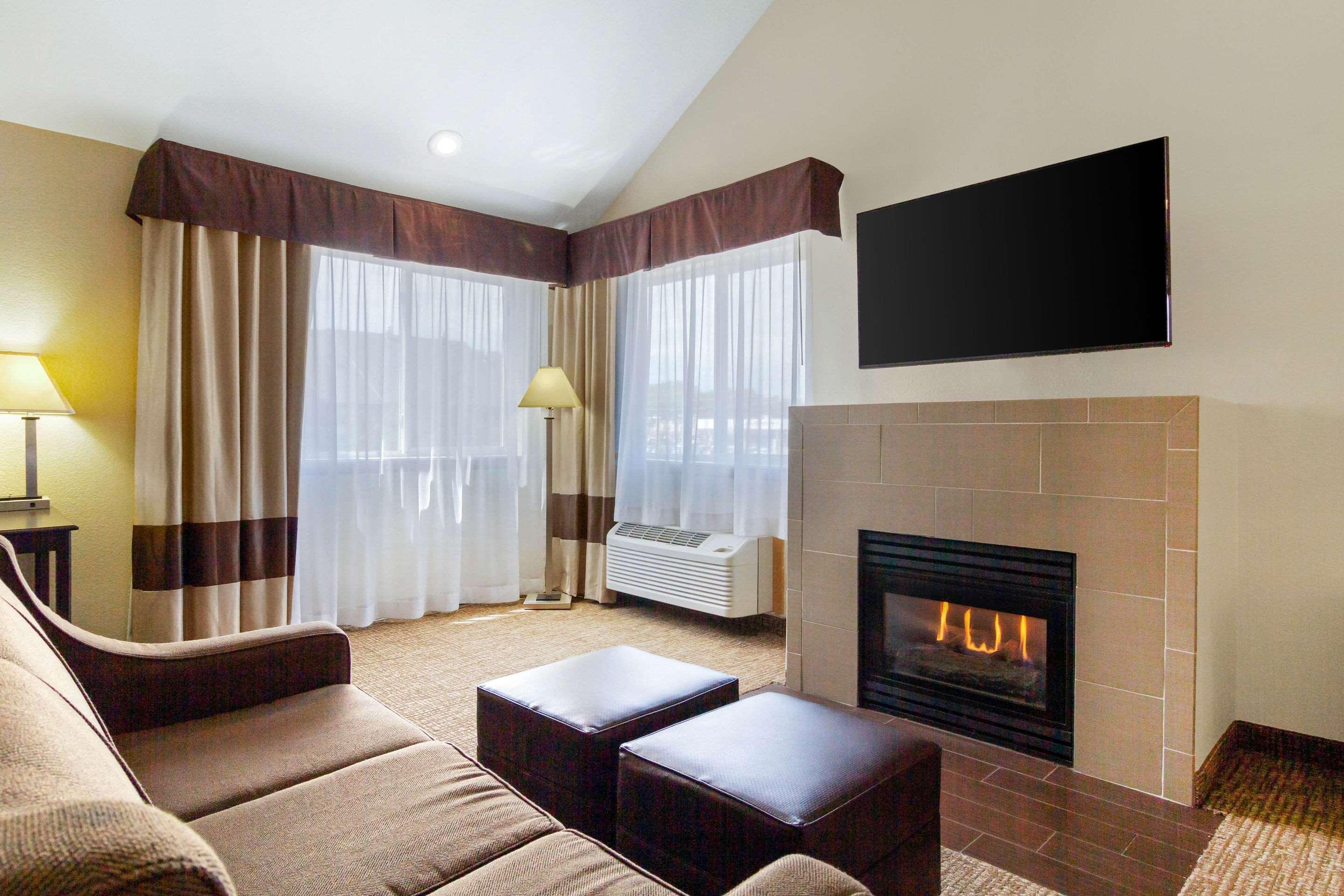 Comfort Inn & Suites Грили Экстерьер фото