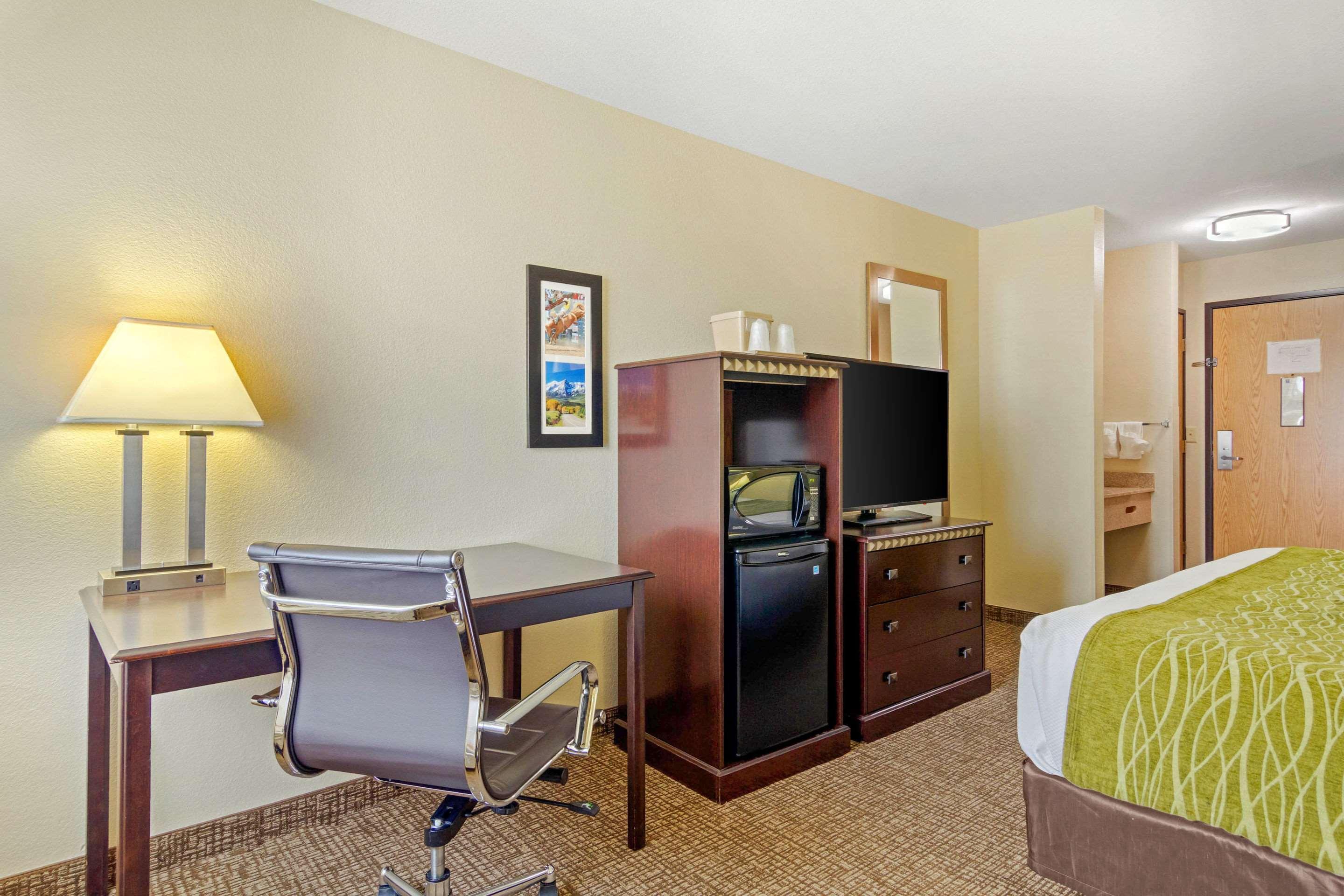 Comfort Inn & Suites Грили Экстерьер фото
