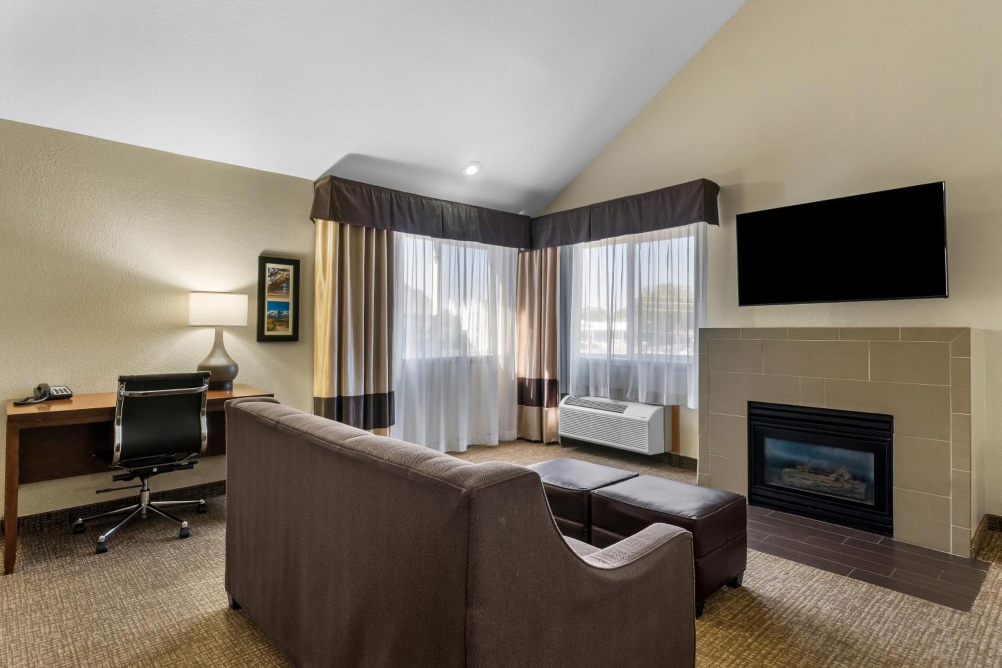 Comfort Inn & Suites Грили Экстерьер фото